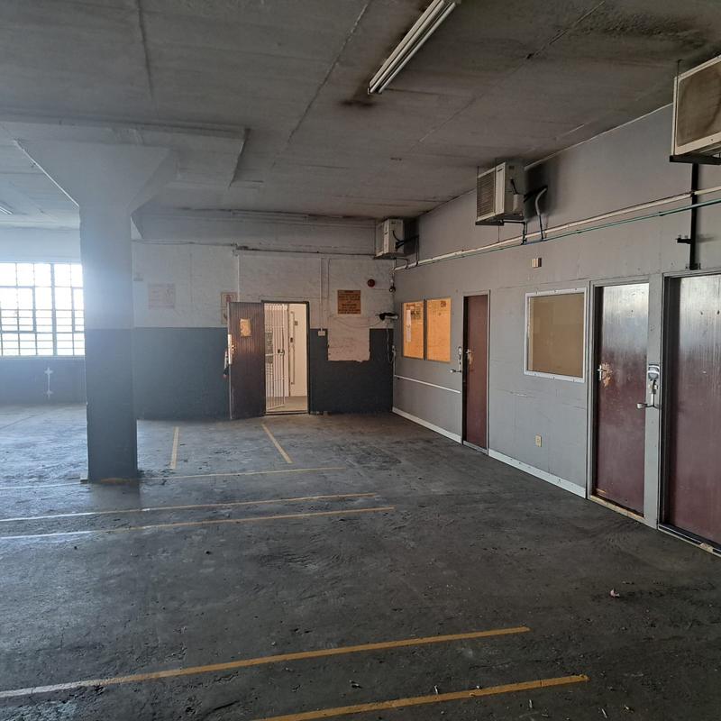 To Let commercial Property for Rent in Neave Industrial Eastern Cape